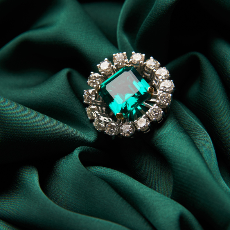 معلومات عن حجر الزمرد