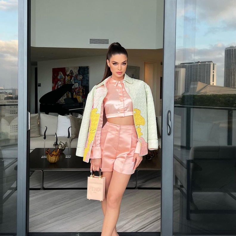 نادية فيريرا