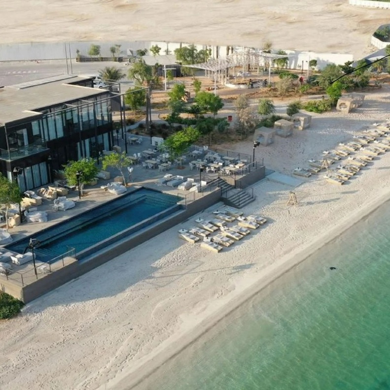 أجواء مميزة تنتظر زوار كوف بيتش ميكرز ديستريكت