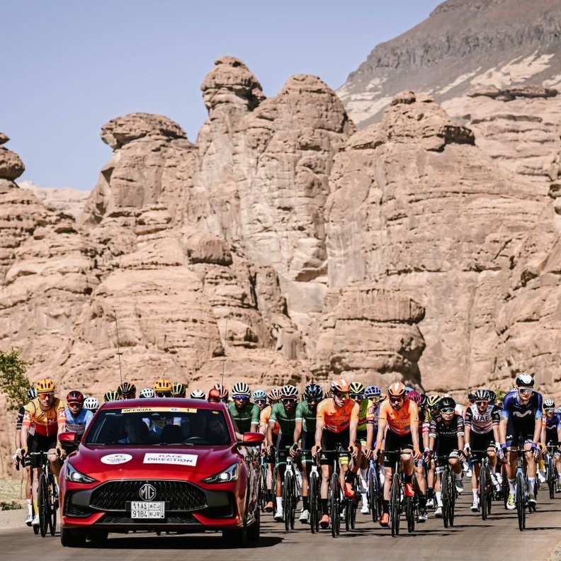 الأميرة مشاعل بنت فيصل تفتخر باهتمام القيادة الذي انعكس على عالمية سباق طواف السعودية