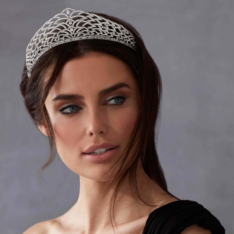 تاج Laurel High Jewellery Diamond Tiara من Garrard