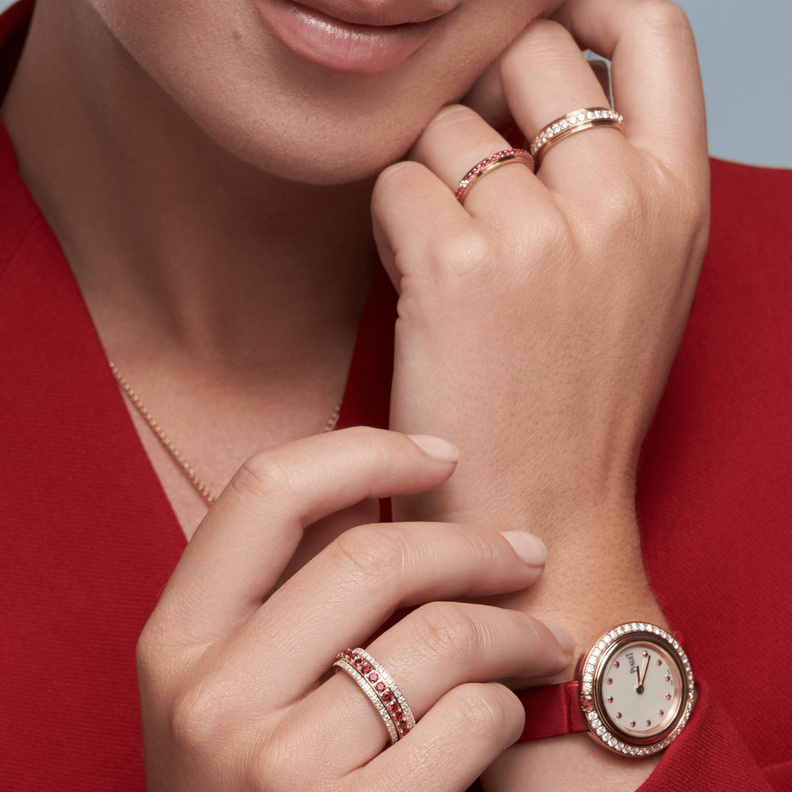 خاتم Possession المرصع بالروبي من بياجيه Piaget 