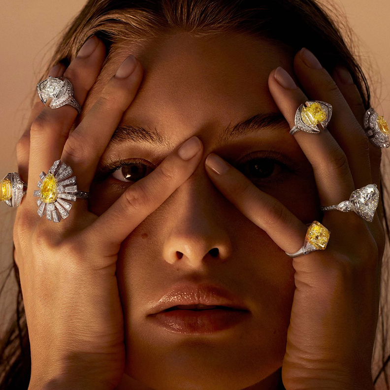 خواتم مرصعة بالألماس الأبيض والأصفر من غراف Graff