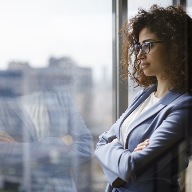 طرق إحداث تغيير لزيادة فرص وصول السيدات إلى مناصب قيادية في قطاع الأعمال