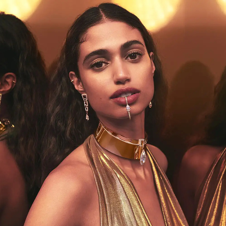 قلادة جولدن شيلد Golden Shield choker من ميسيكا Messika