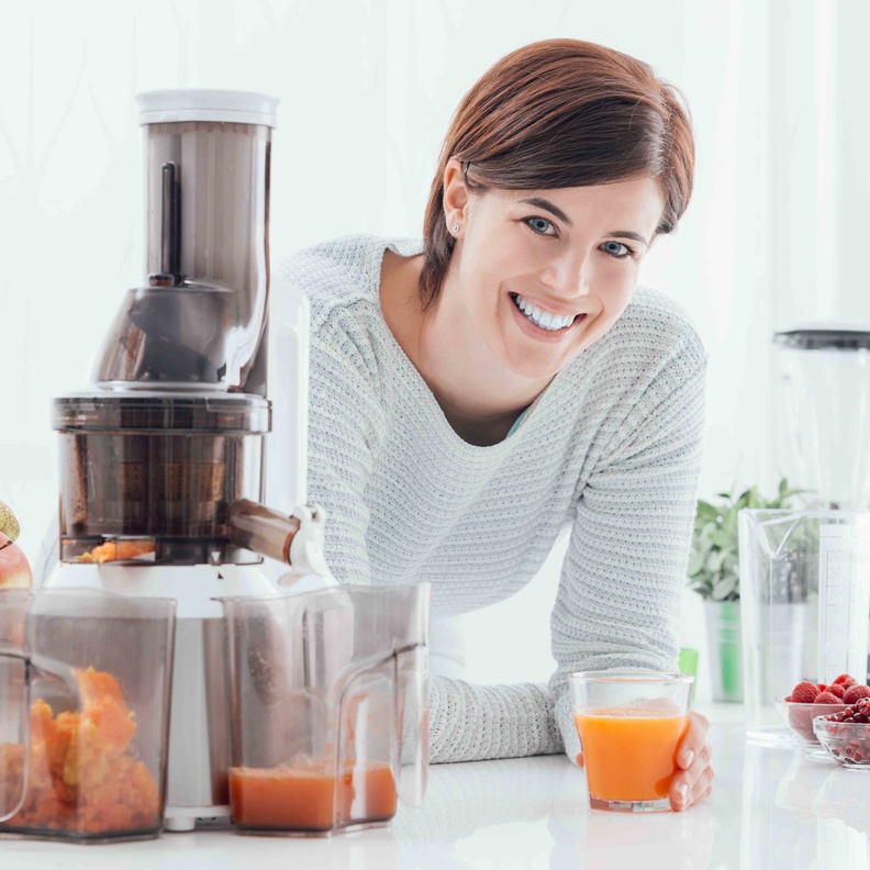 محضرة الطعام والخلاط الكهربائي من أفضل أدوات المطبخ الكهربائية التي لا يجب أن يخلو منها مطبخك 