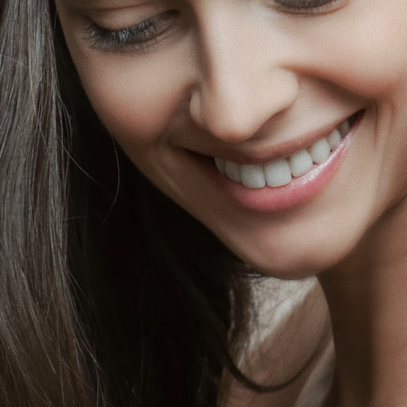عملية زراعة الأسنان تحسّن ابتسامتك