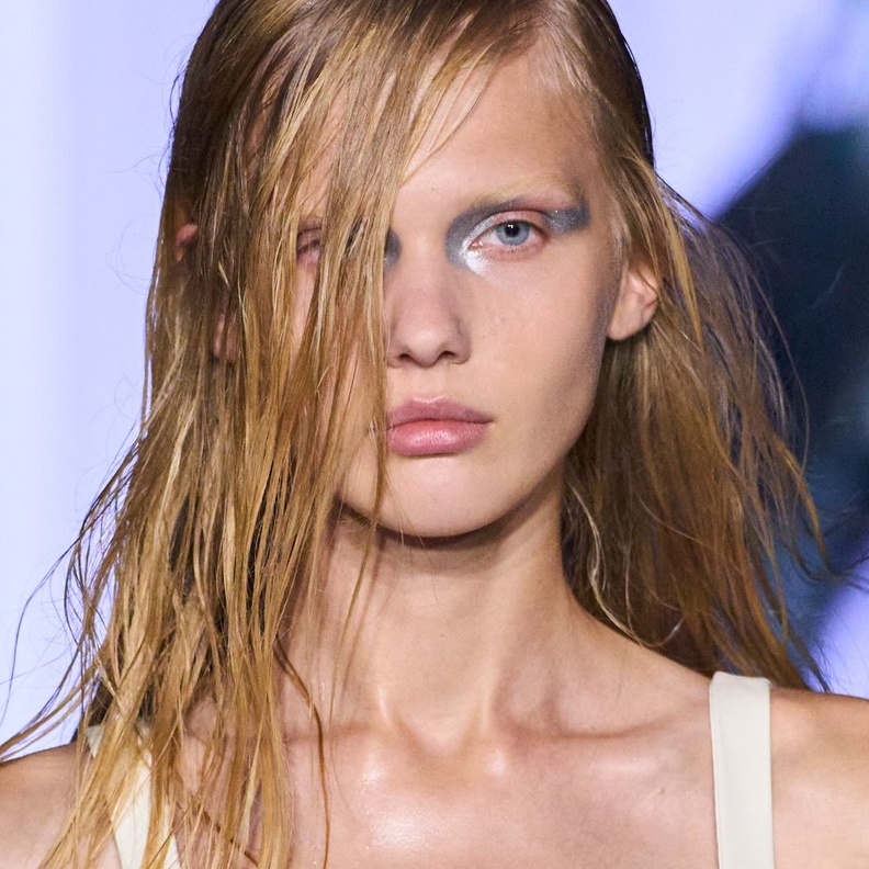 ظلال عيون مشرقة من دار Chloe