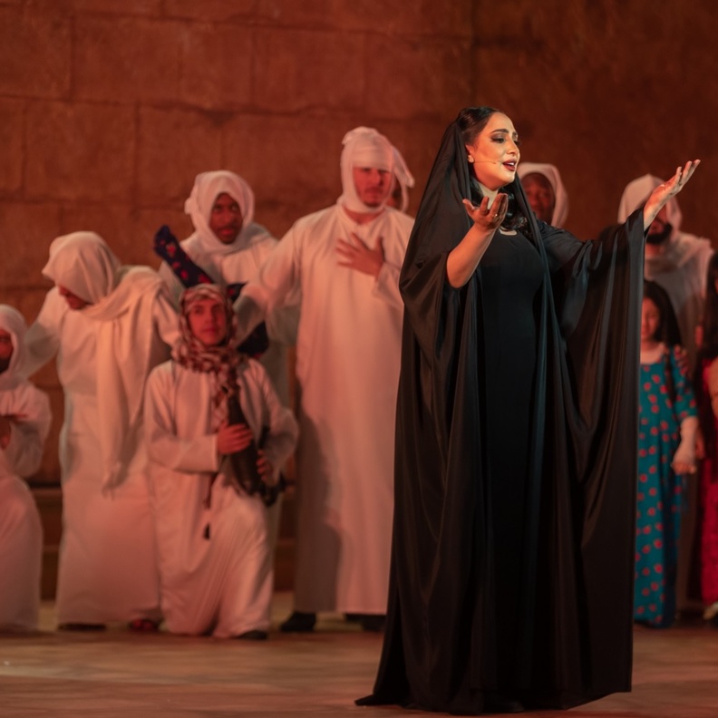 احتفاءً بيوم التأسيس.. انطلاق عروض المسرحية الشعرية الغنائية "معلقاتنا امتداد أمجاد" 