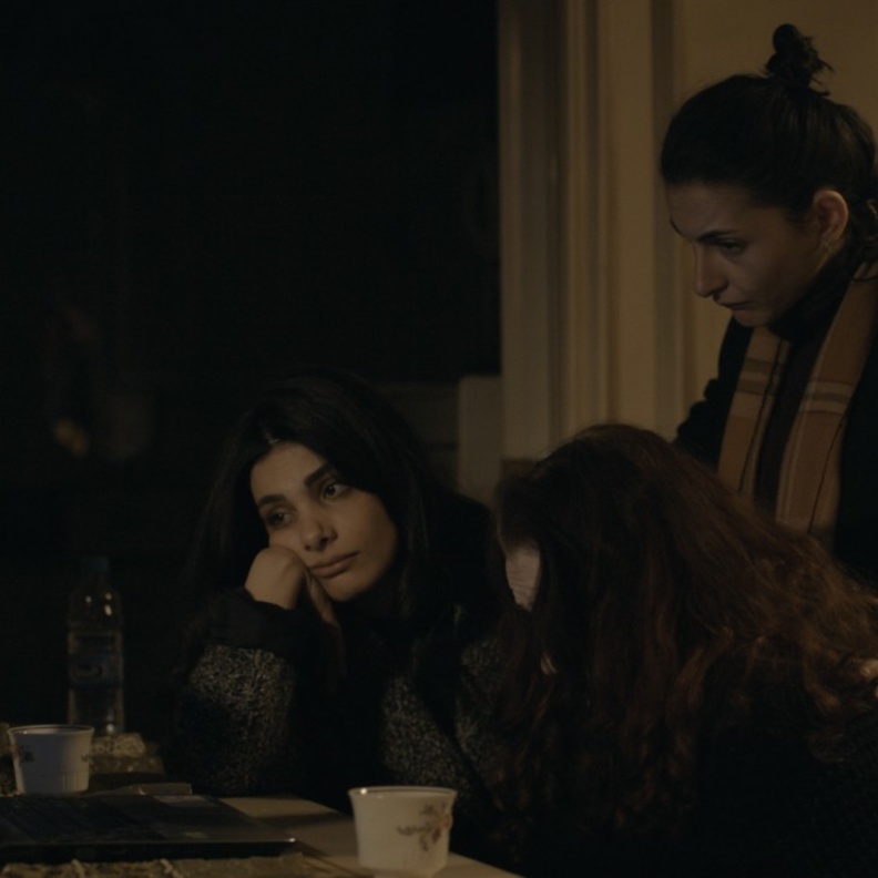 خاص "هي" رسالة مهرجان برلين- عندما نظن أننا شاهدنا كل شيء عن المرأة العربية ثم يأتي "تحت سماء دمشق"