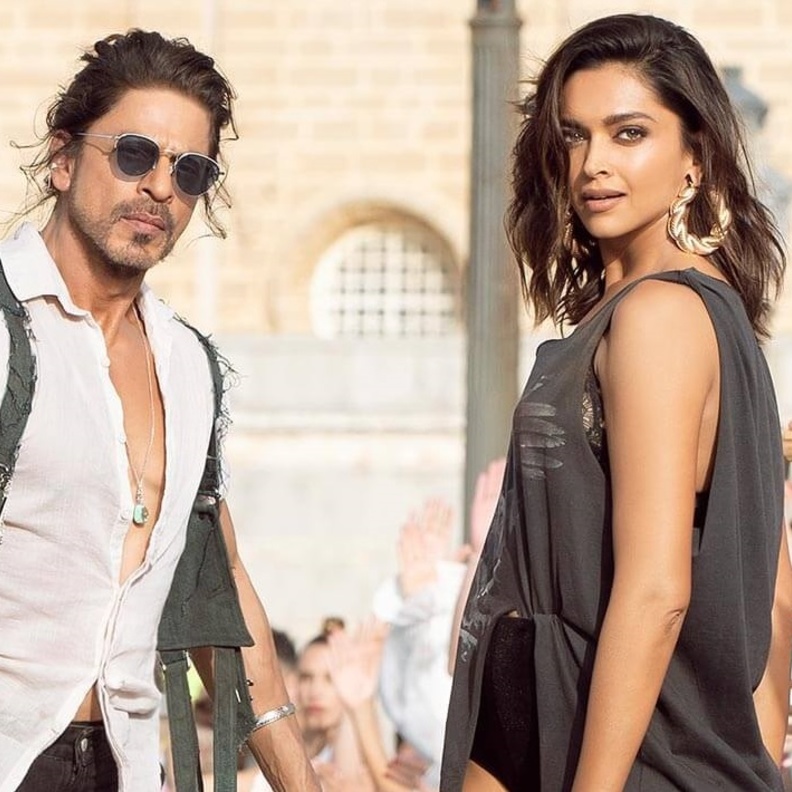 شاروخان وديبكا بادكون