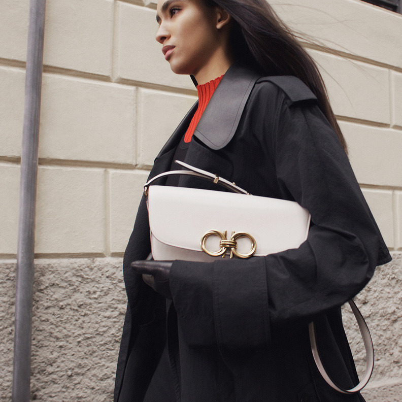 حقيبة  Crossbody الجديدة 