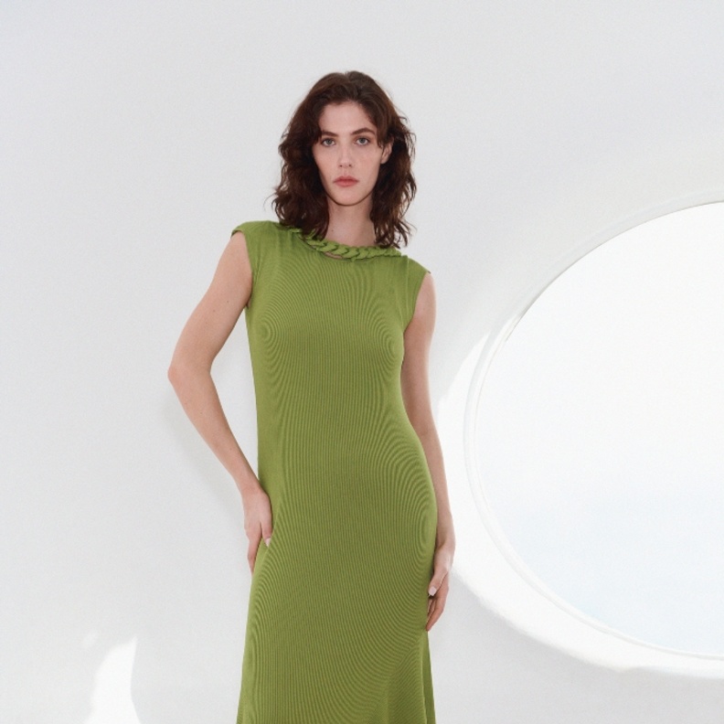 أزياء محتشمة بأسلوب عصري لافت من "ليم"