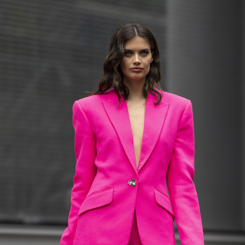 أفكار كاجوال وتصاميم عصرية لا تزول استوحيها من ستريت ستايل أسبوع الموضة في لندن