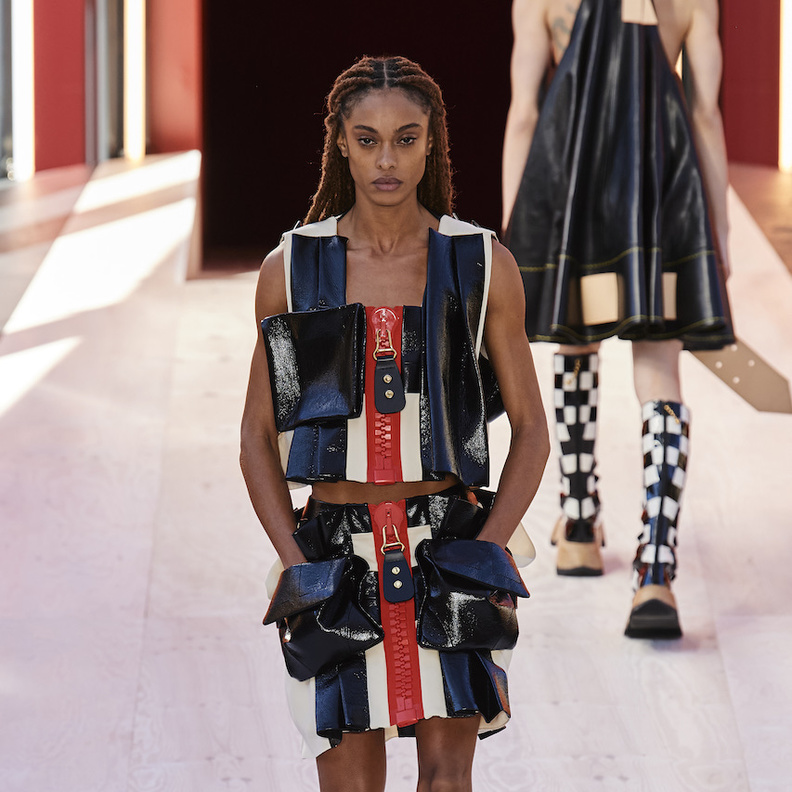 موضة الجيوب على الملابس للزينة أم لوظائف عملية؟