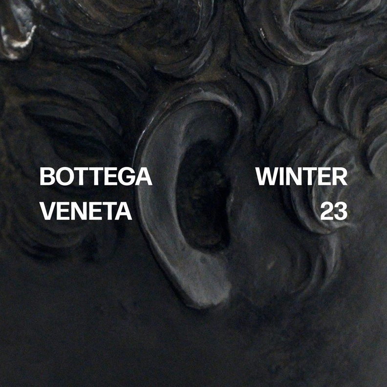 بث مباشر لعرض أزياء Bottega Veneta لخريف شتاء 2023