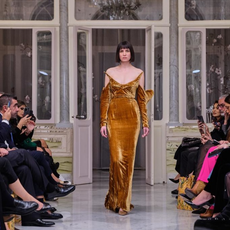 "مرجان" تضيء سماء بيروت الحزينة