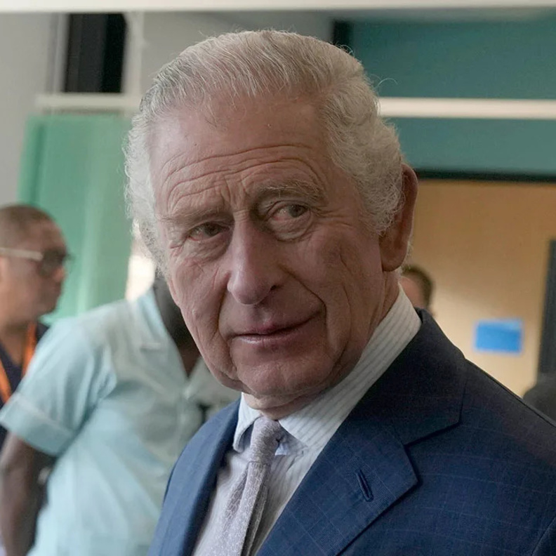 كيف كانت ردة فعل الملك تشارلز عندما طُلب منه "إعادة هاري"