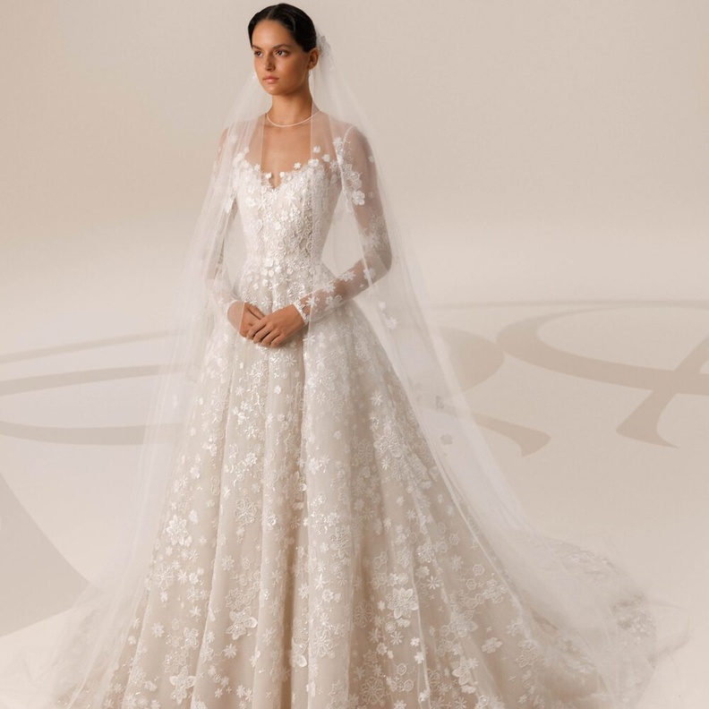 الدانتيل ملك أقمشة فساتين الزفاف