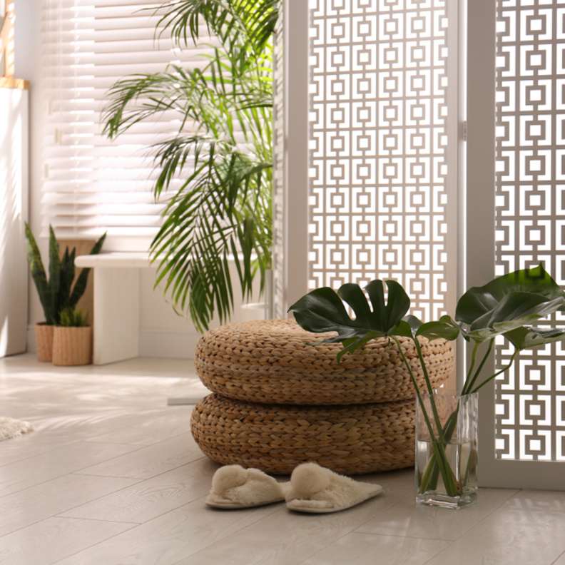 اختاري البارافان ذو التصميم المزخرف بنقوشات هندسية رائعة