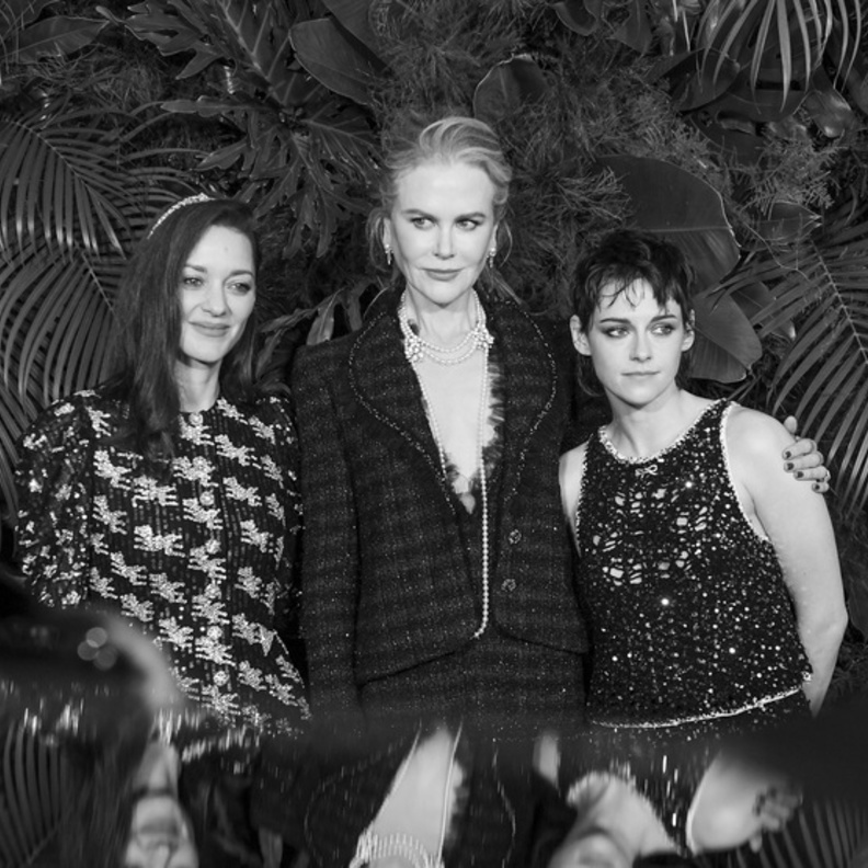 نجمات خطفن الأنظار في احتفال ما قبل الأوسكار بتوقيع شانيل