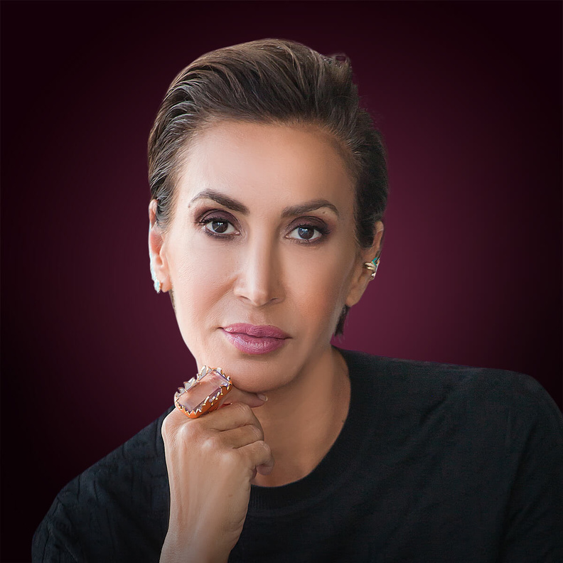 المصممة نادين قانصو