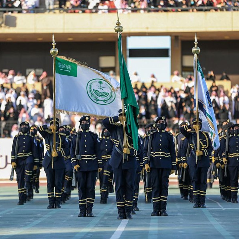 خريجات الدفعة الرابعة من كلية الملك فهد الأمنية .. مستعدات لميادين العز والشرف