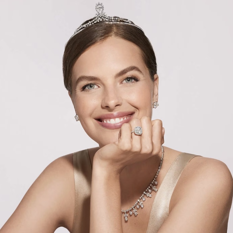 دبل خطوبة عصرية من ماركات المجوهرات العالمية