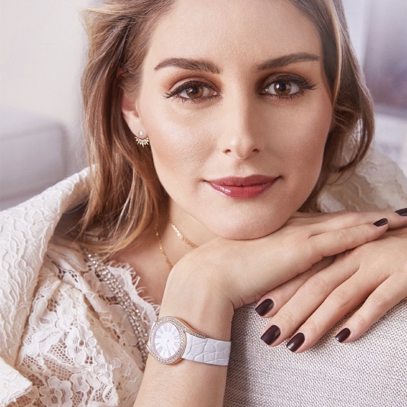 ساعات نسائية بألوان الميناء البيضاء لربيع 2023