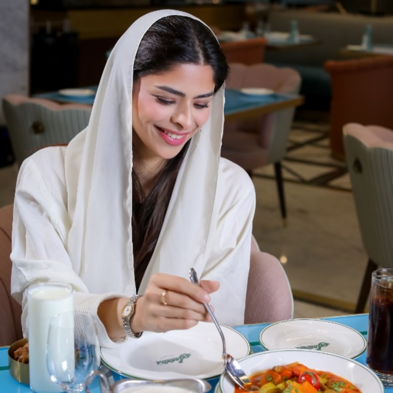 مطعم ساديلز.. تجربة رمضانية استثنائية وأطباق فاخرة  