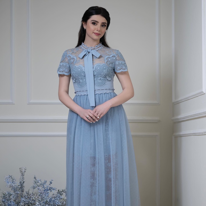 فستان خطوبة ماريتا الحلاني انستقرام@maritta