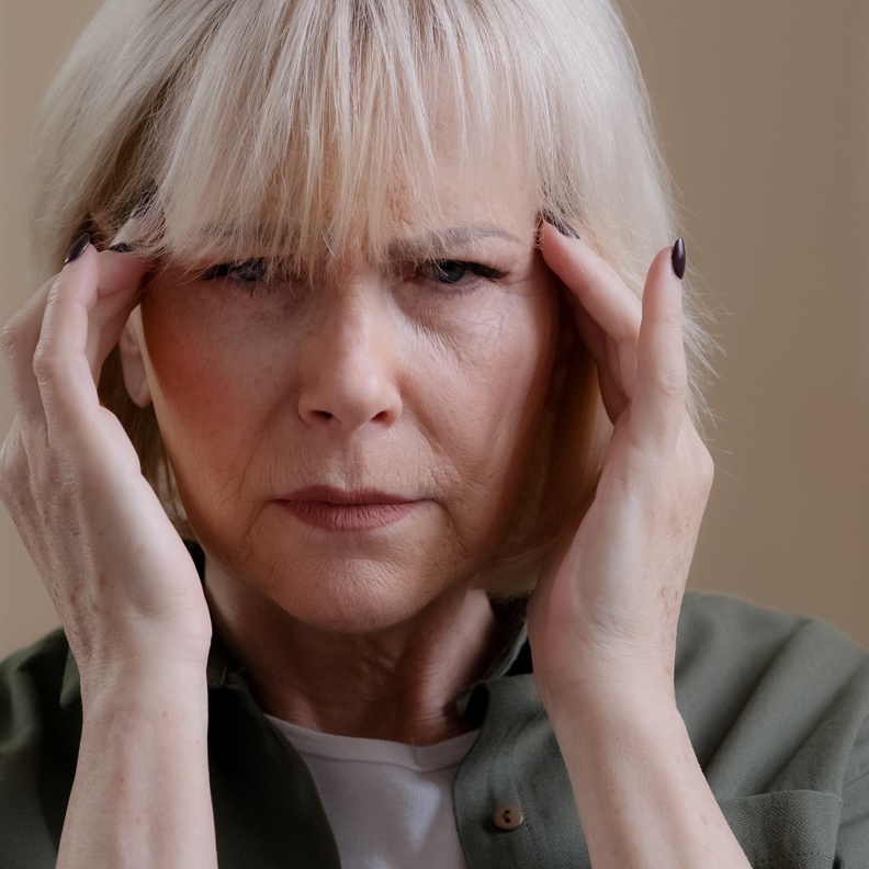 مرض الزهايمر يعصف بالعقل والوجدان 