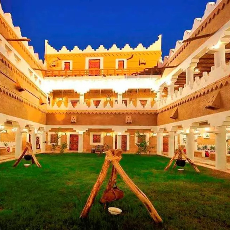 مطعم القرية النجدية The Najd Village