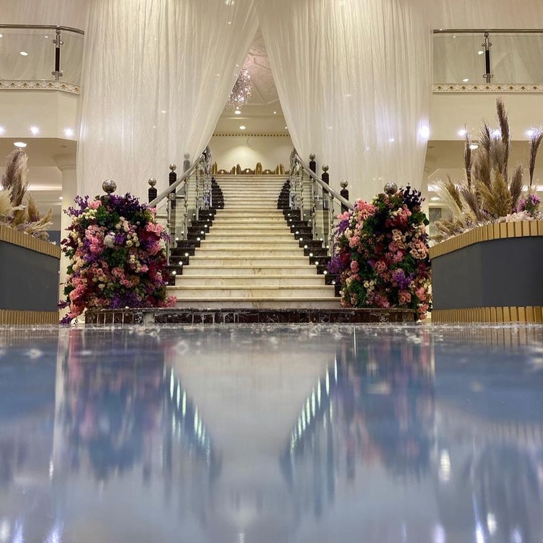 من تنسيق منظمة الحفلات والاعراس رزان القحطاني