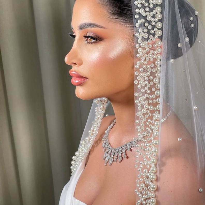 من مكياج العرايس من خبيرة التجميل حياة القحطاني