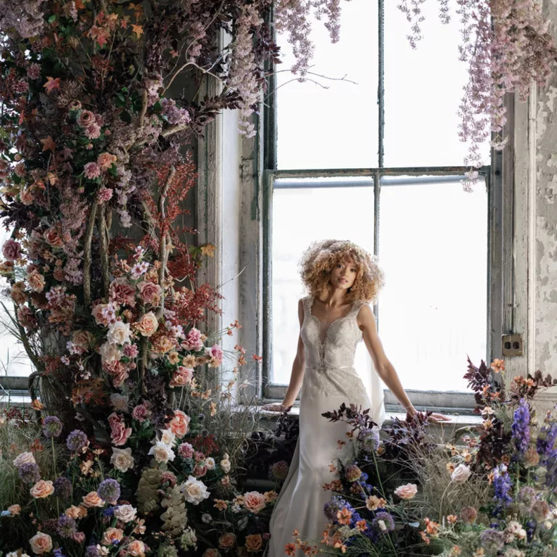 تصميم ديكور افراح أهم تقليعات زهور حفلات الزفاف لعام ٢٠٢٣