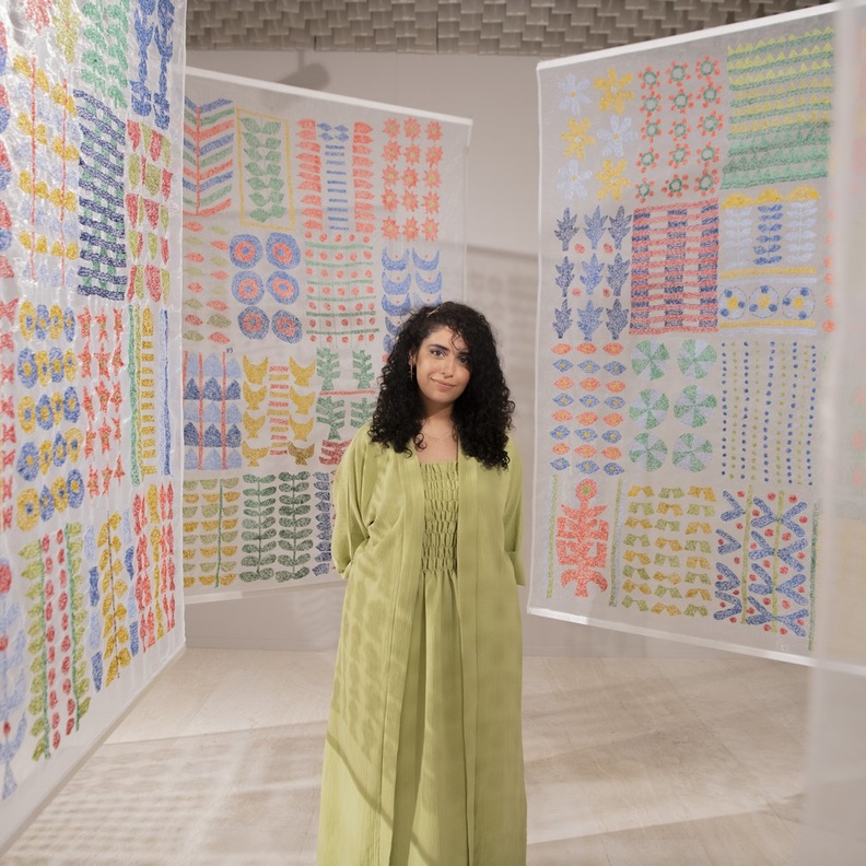 الفنانة "المتعددة التخصصات" نور علوان لـ"هي": ما يميز أعمالي كم المشاعر والحب المرتبط بها