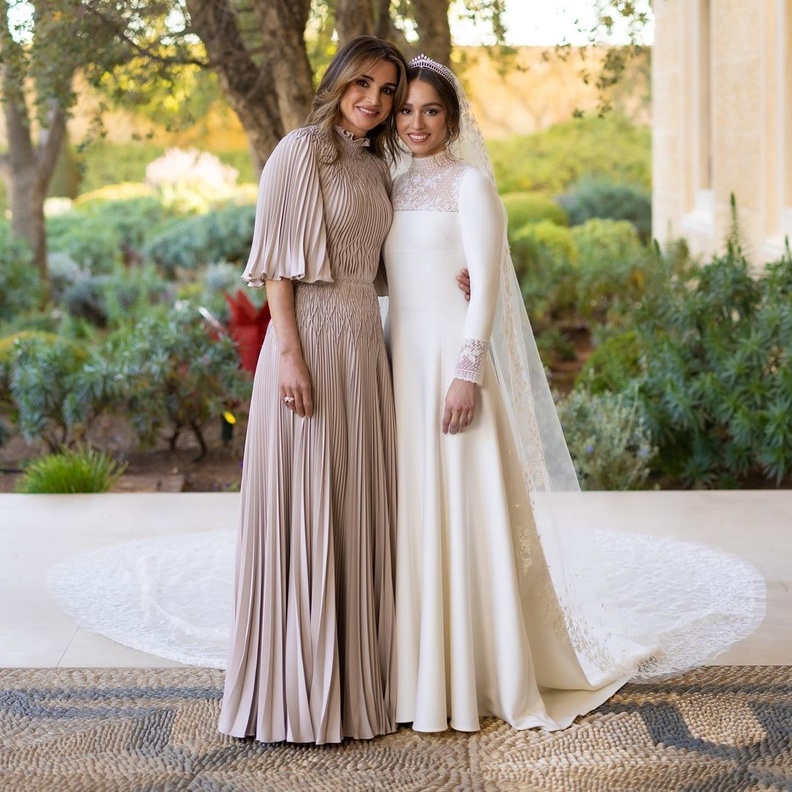 المهندس عاصي يكشف لـ"هي" عن "الطلب الوحيد" للملكة رانيا في ديكور زفاف ابنتها