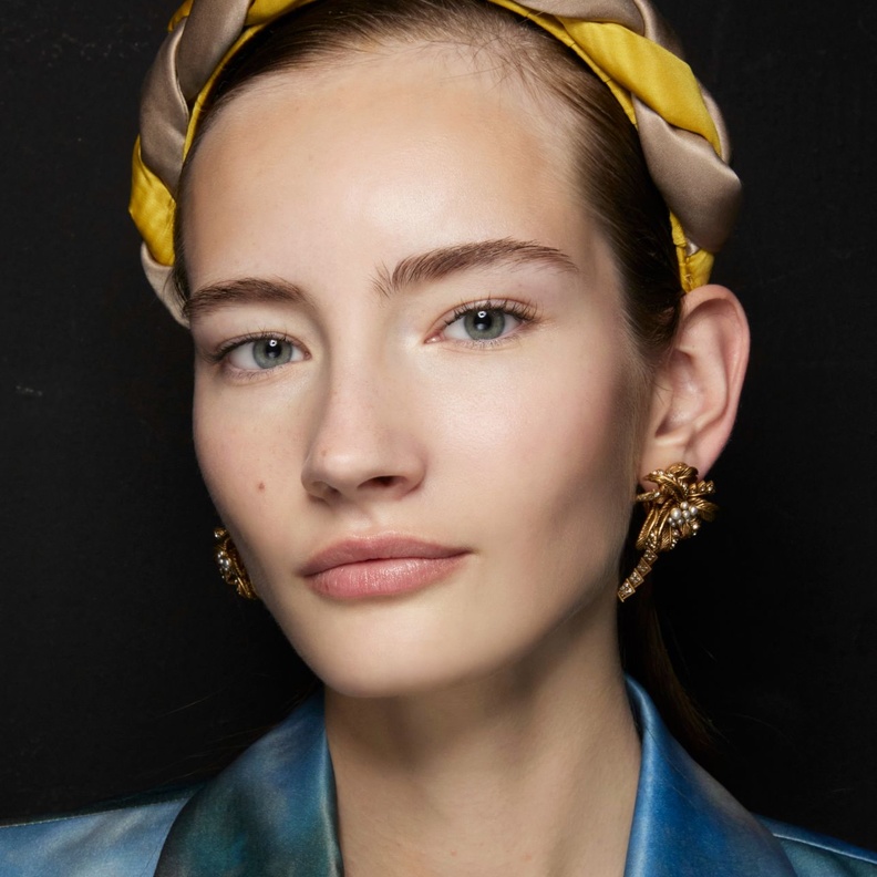 عطور فاخرة ننصحك بتجربتها في إفطارات رمضان لتأثير جديد لا مثيل له