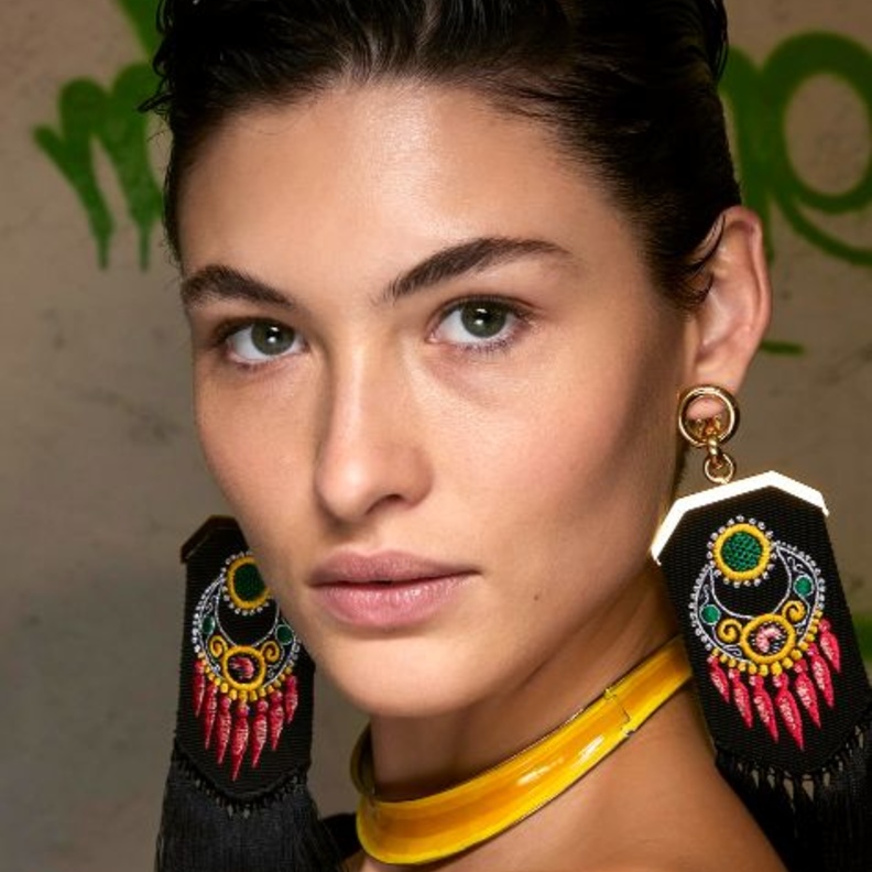 عطور من شوبارد CHOPARD جوهرها الأخشاب تناسب سيدات الأعمال