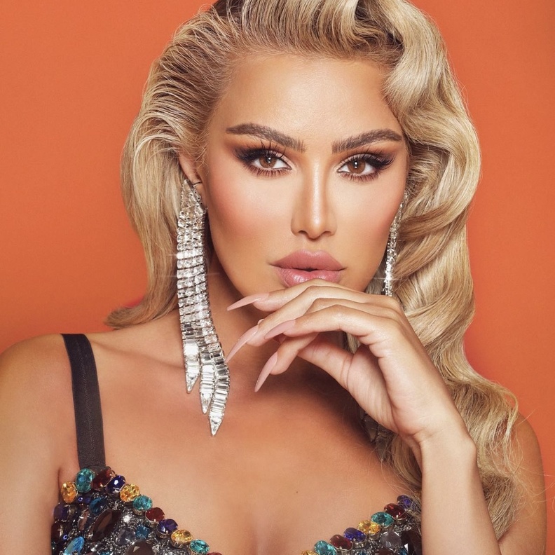 أجدد المستحضرات لتطبيق المكياج الوردي في إفطارات رمضان ..إعتمديه على خطى مايا دياب