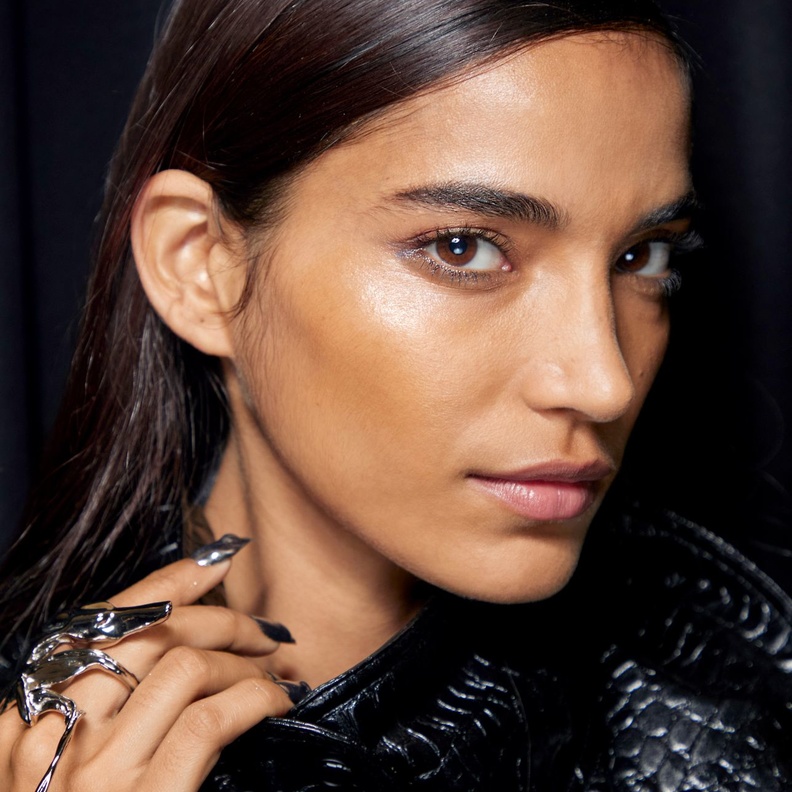 تجميل الجفن بالبلازما لعيون أكثر شباباً خلال شهر رمضان..إليك كل المعلومات