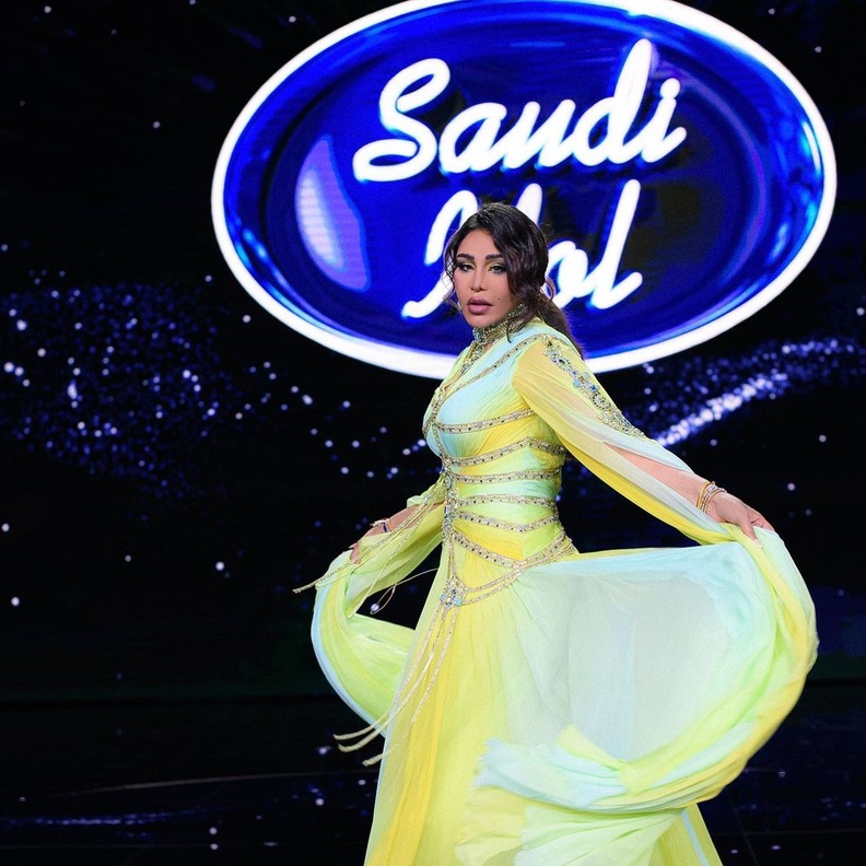أحلام تختتم برنامج "سعودي آيدول" بإطلالة مشرقة بالأصفر ..نتذكر معكم أجمل أزيائها في البرنامج
