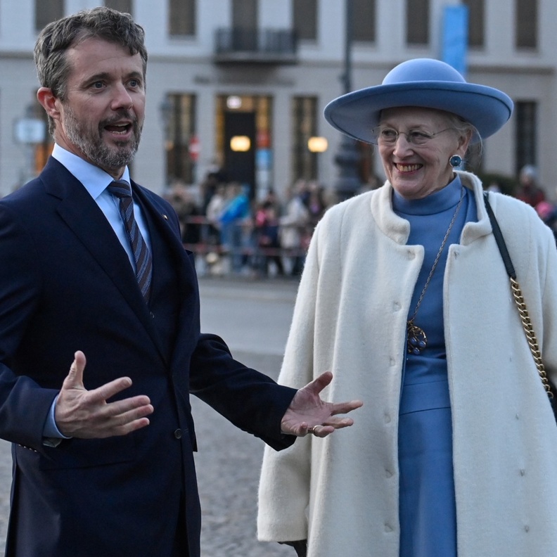 بعد نقل صلاحيتها إلى ولي عهدها.. من هي مارغريت الثانية ملكة الدنمارك؟