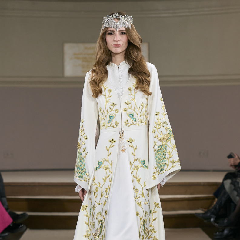 أزياء فاخرة تناسب إفطارات رمضان 2023