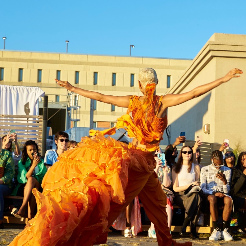 سيكولوجيا الأزياء: هل تؤثر خياراتنا في ثقتنا بنفسنا