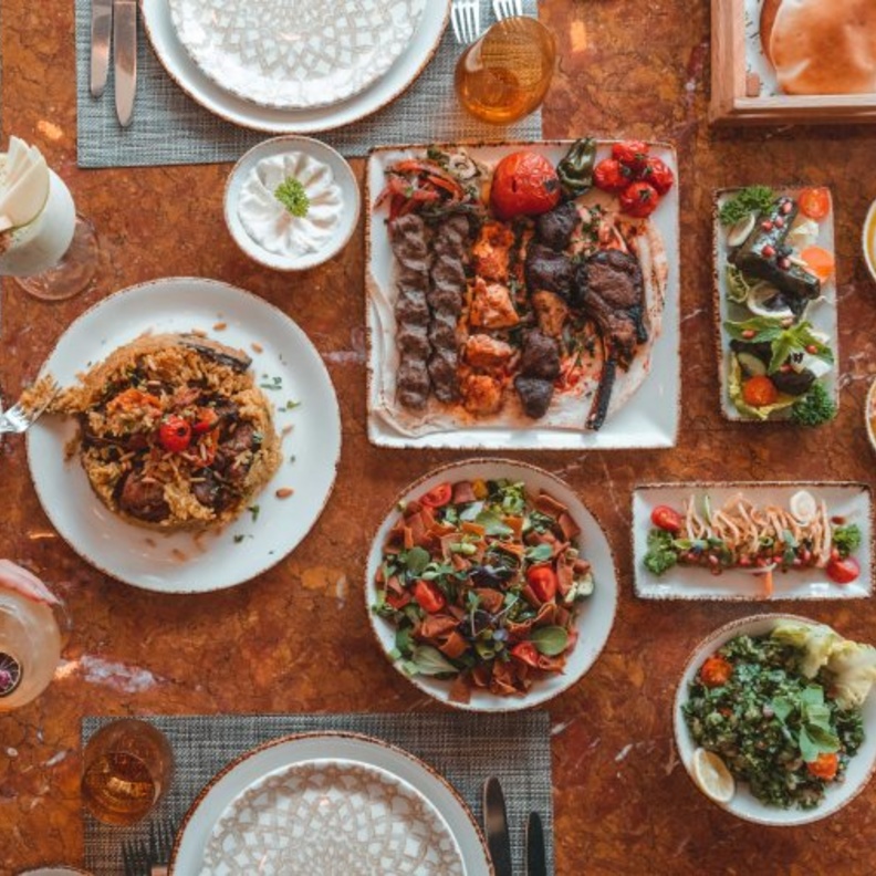 كمبينسكي مول الإمارات يقدم مجموعة من تجارب الإفطار والسحور المميزة لضيوفه في شهر رمضان