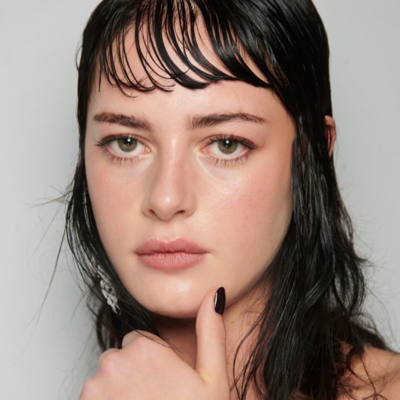 زيت اللوز الحلو... أقدم أسرار الجمال في التاريخ