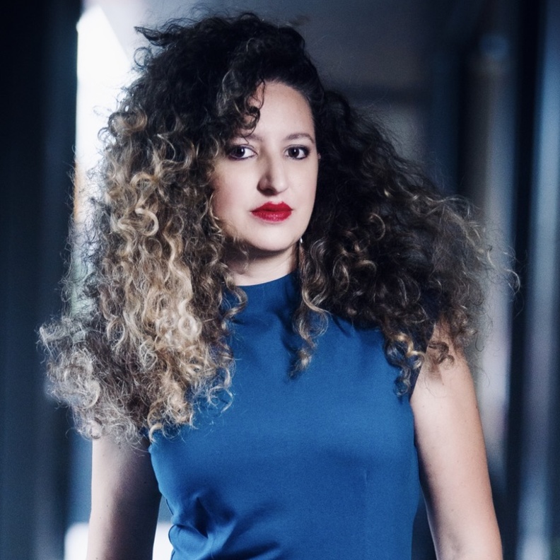 سعاد بشناق الفنانة العربية الوحيدة المشاركة باحتفالية اليوم العالمي للمرأة في نيويورك