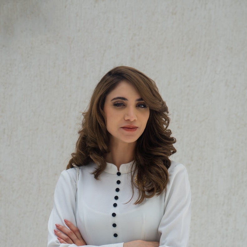 مصممة الأزياء دلال الهاجري تكشف كواليس إطلالات مسلسل "الصفقة"